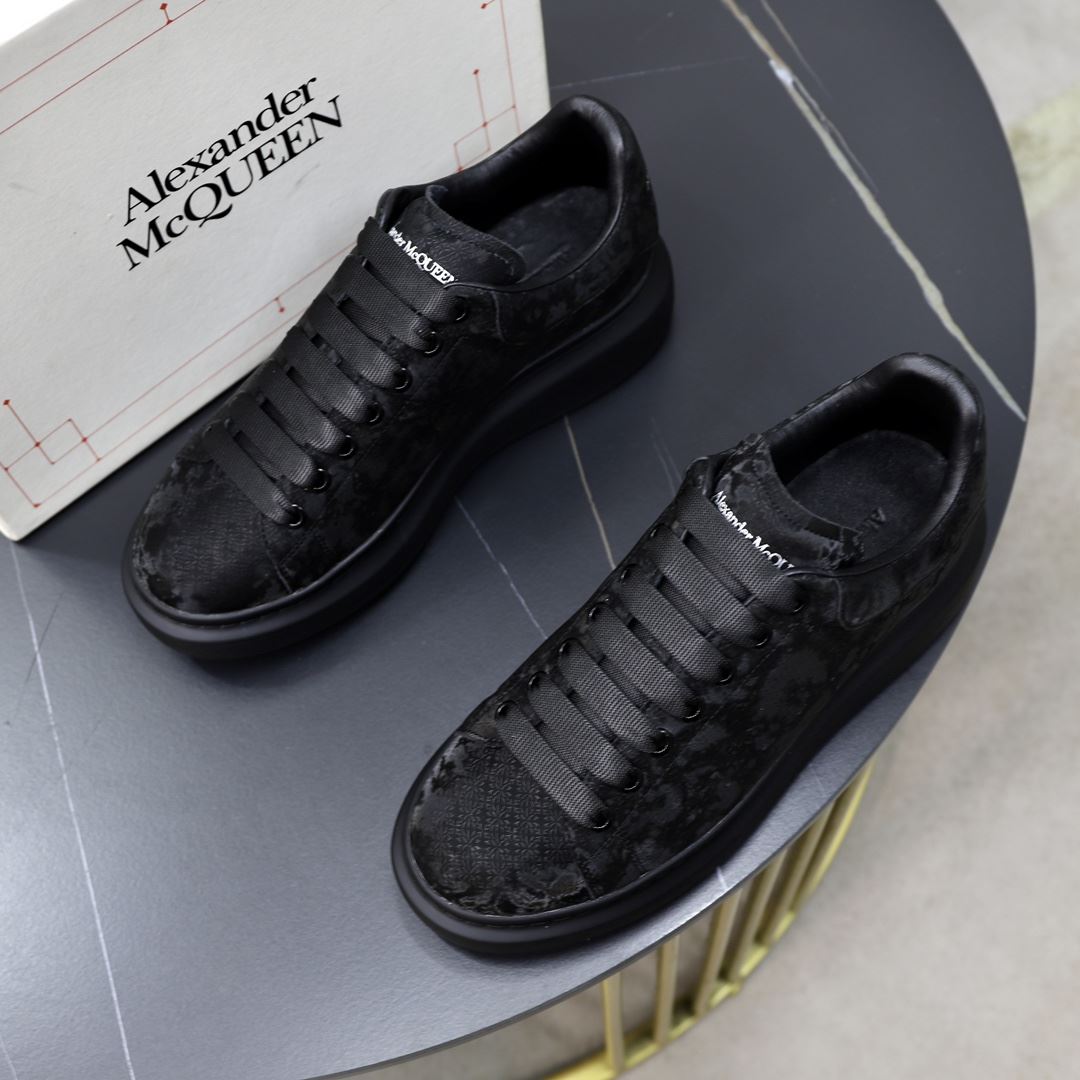 Alexander Mcqueen Low Shoes